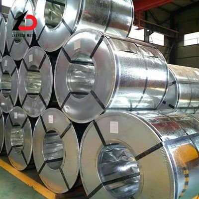 S235jr St37 열로 롤링 된 강철 스트립 100mm 너비 선발 페인트 뚫린 금속 스트립