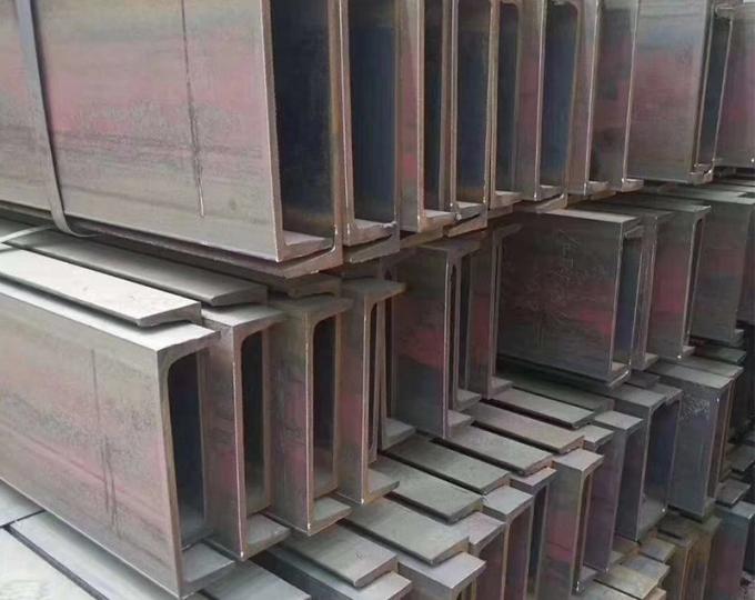 ASTM 탄소 강철 U 채널 펄린 U 모양 금속 채널 200X73X7mm 3